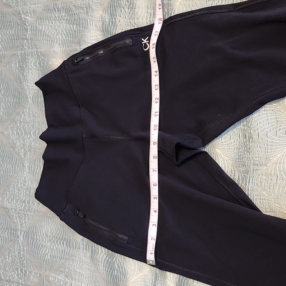 Calvin Klein Performance Stretch Jogger - Picture 11 of 15